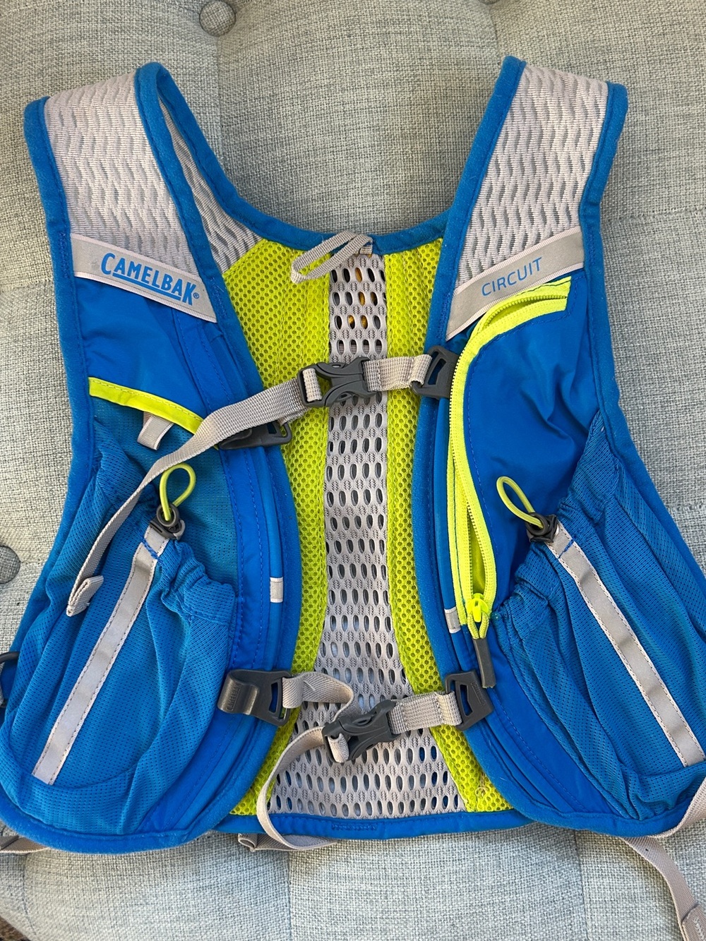 CamelBak Circuit Running Hydration Vest Blue Neon Reflective Lightweight